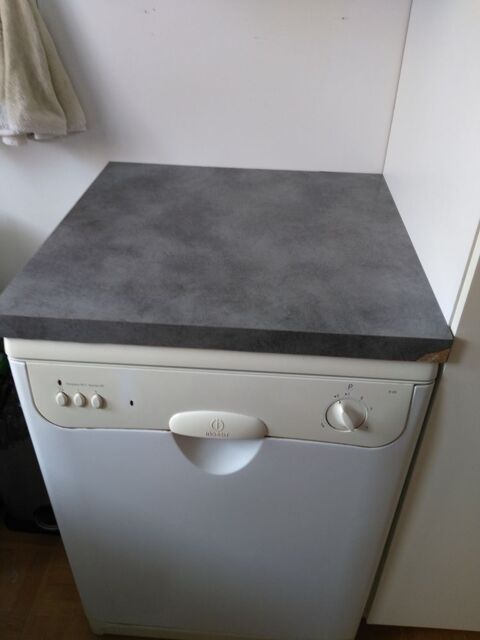 Lave vaisselle Indesit 80 Jonquières (84)