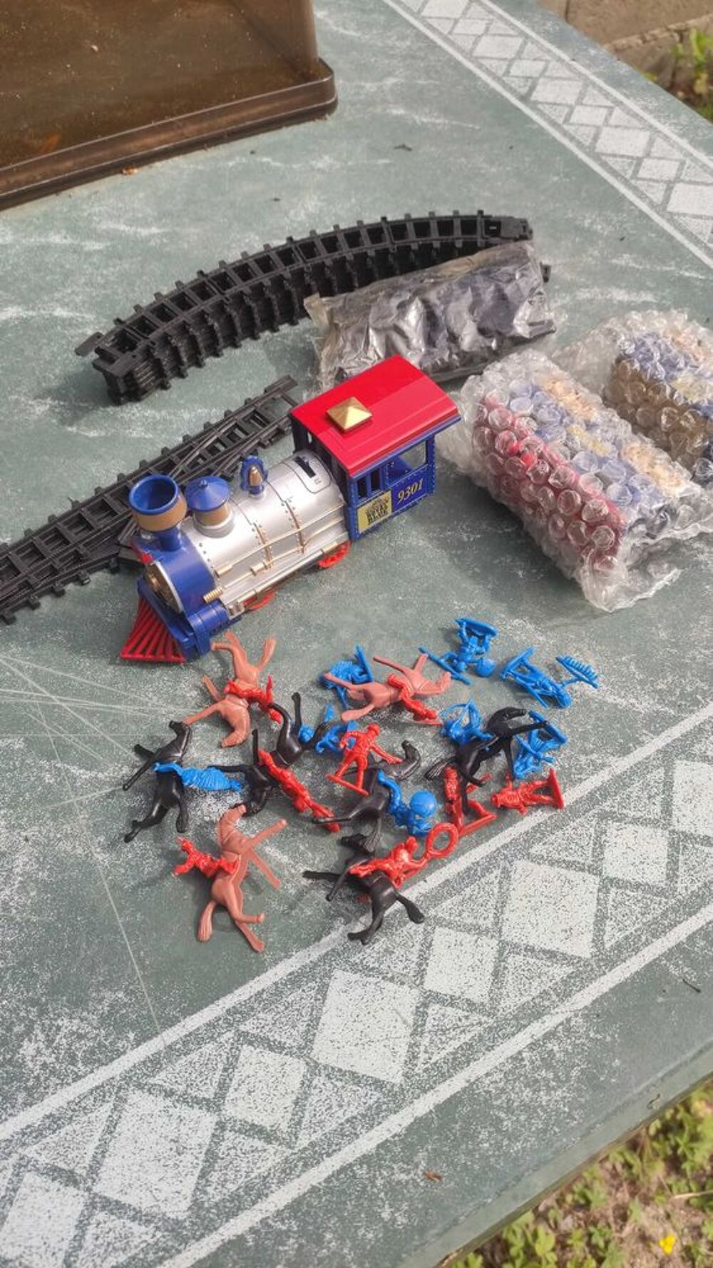 Train miniature Royal Blue 