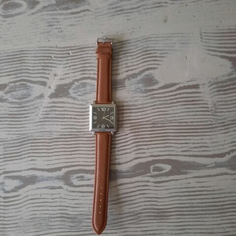Montre occasion shop nantes