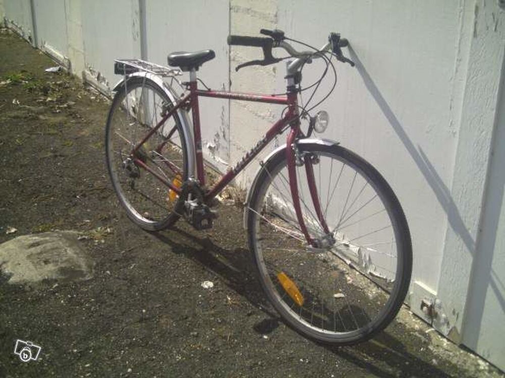 Velo de cources ancien LEJEUNE Vélos