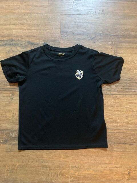 Tee shirt enfant motif    Football    3 Saleilles (66)