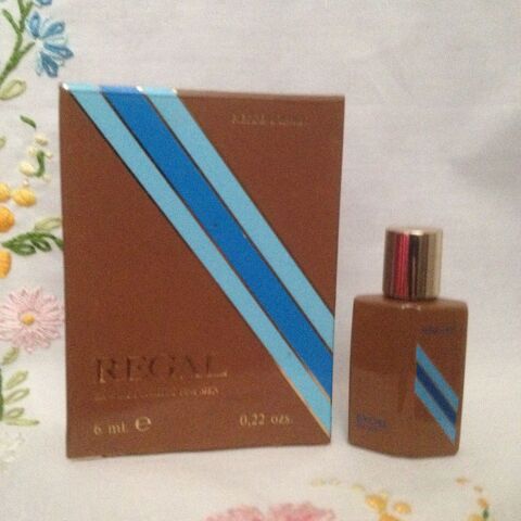 Miniature de parfum 4 Vincennes (94)