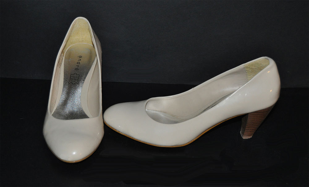 Chaussures femme cuir beige clair ivoire verni Chaussures