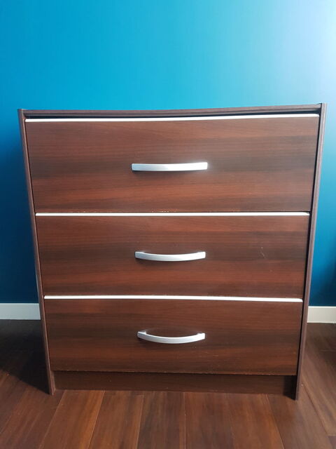 Commode moderne marron fonc 40 Mrignac (33)