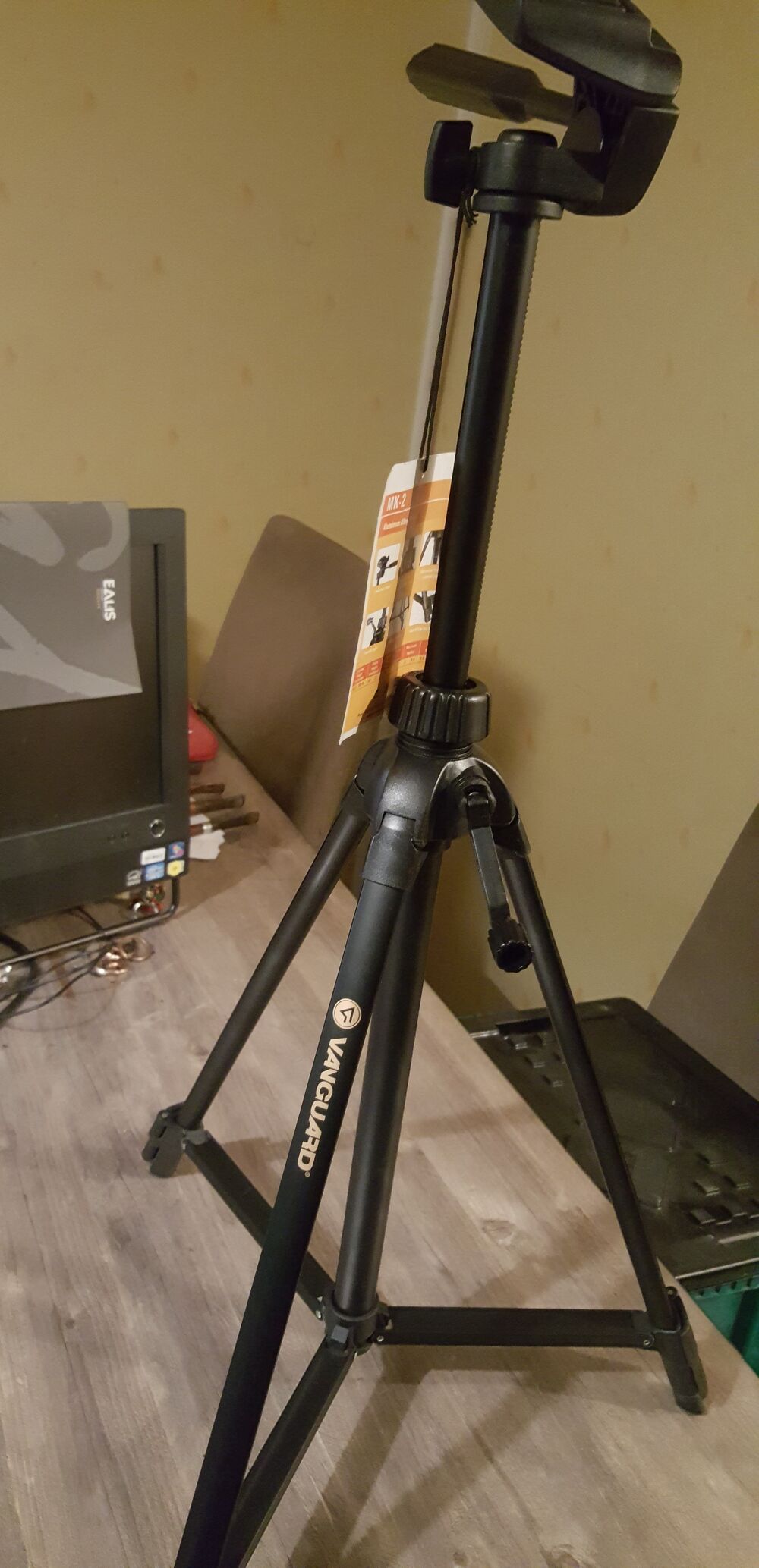 Tr&eacute;pied Photo - Vid&eacute;o Vanguard MK-2 Photos/Video/TV