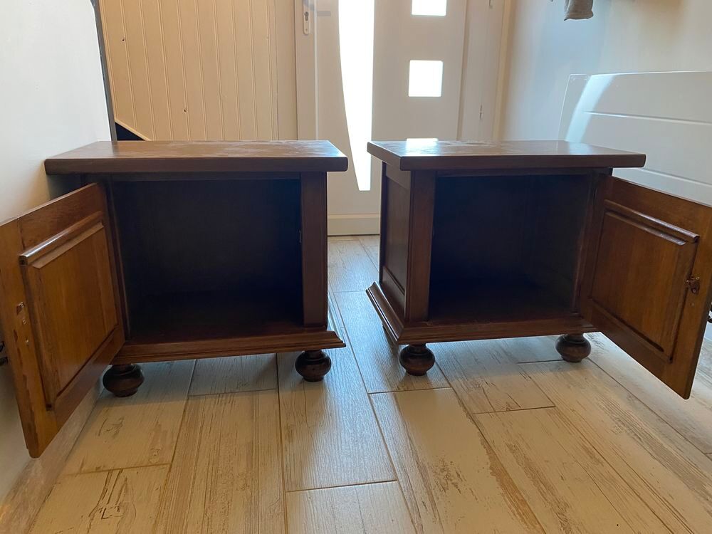 2 tables de chevet Meubles