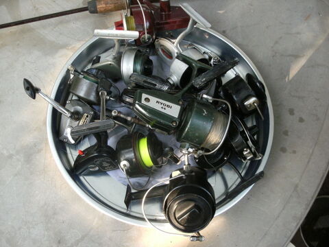 Lot de 10 moulinets de peche (riviere) 1 Rablay-sur-Layon (49)