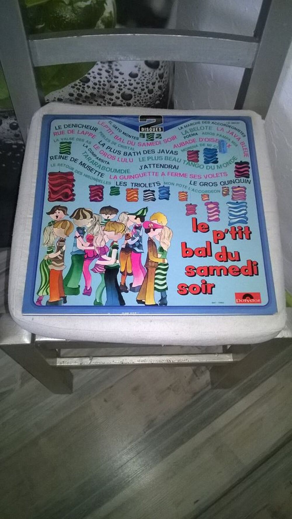 Vinyle Le P'tit Bal Du Samedi Soir
Excellent etat
Double v CD et vinyles