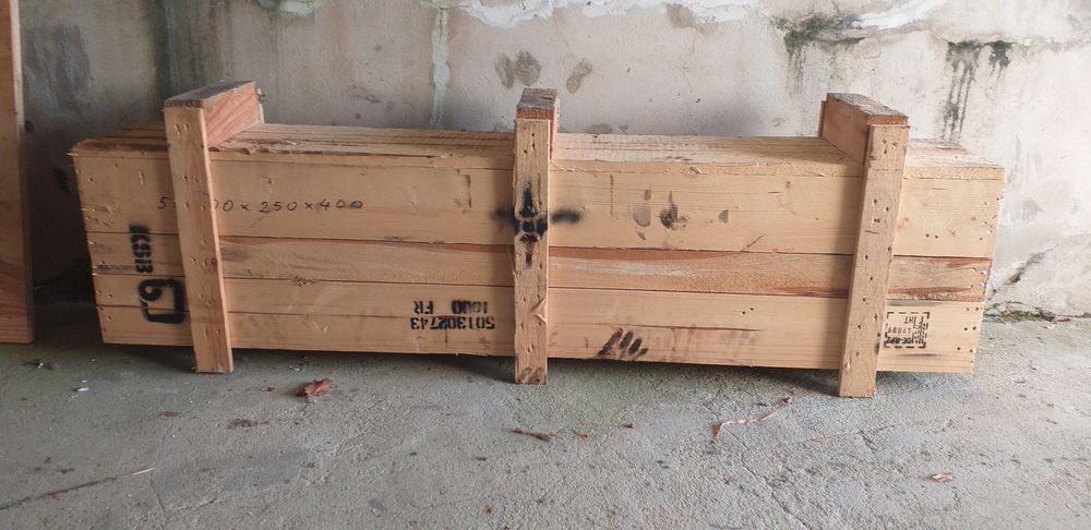 Tourets
2 caisse en bois pour jardinieres Jardin