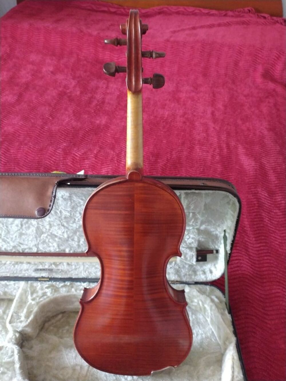 Violon 4/4 et archet Instruments de musique