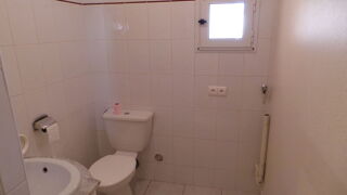  Appartement à louer 2 pièces 30 m² Rieux-minervois
