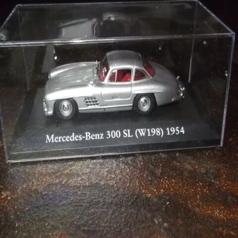 Mercedes-Benz 300 SL Argent 1/43 15 Bourecq (62)
