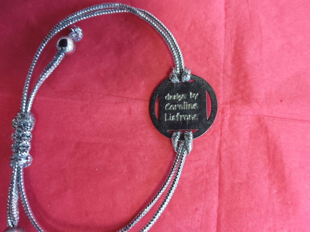 BRACELET "la vie est belle" Caroline LISFRANC Bijoux et montres