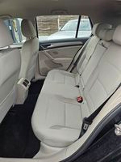 Golf 1.6 TDI 110 BlueMotion Technology FAP Confortline 2015 occasion 33560 Carbon-Blanc