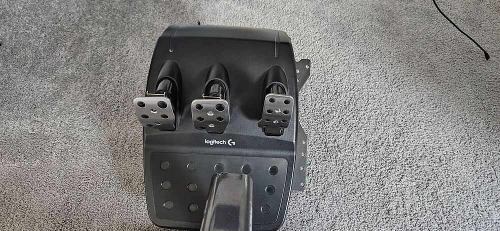 Si&egrave;ge Playseat complet ps5 ps4 Consoles et jeux vidos