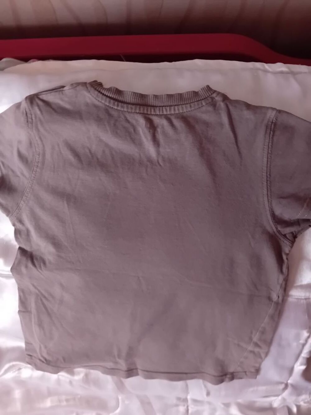 2 TTE SHIRT GARCON TAILLE 2/3 ANS Puériculture