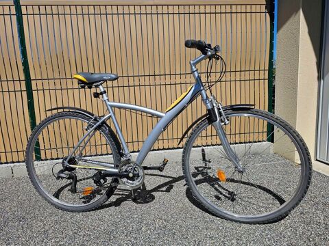 ce vélo tout chemins Btwin [VTC] 60 Seissan (32)
