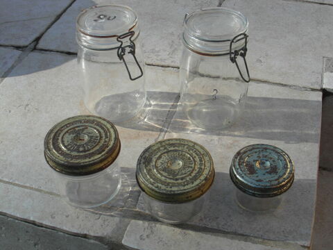 Lot de 20 bocaux 20 Malrevers (43)