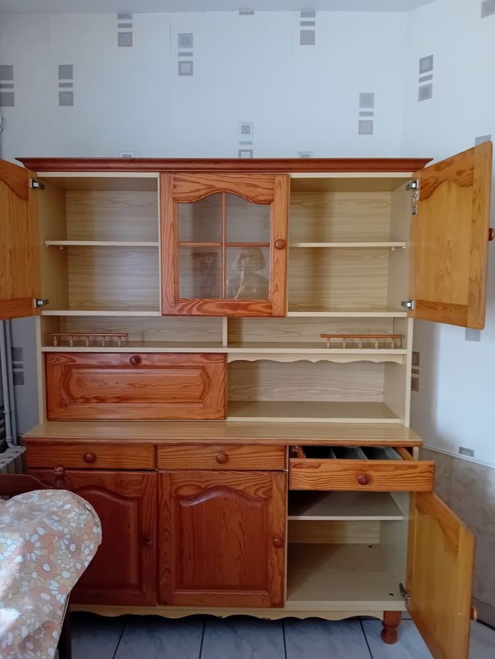 Buffet de cuisine en pin Meubles