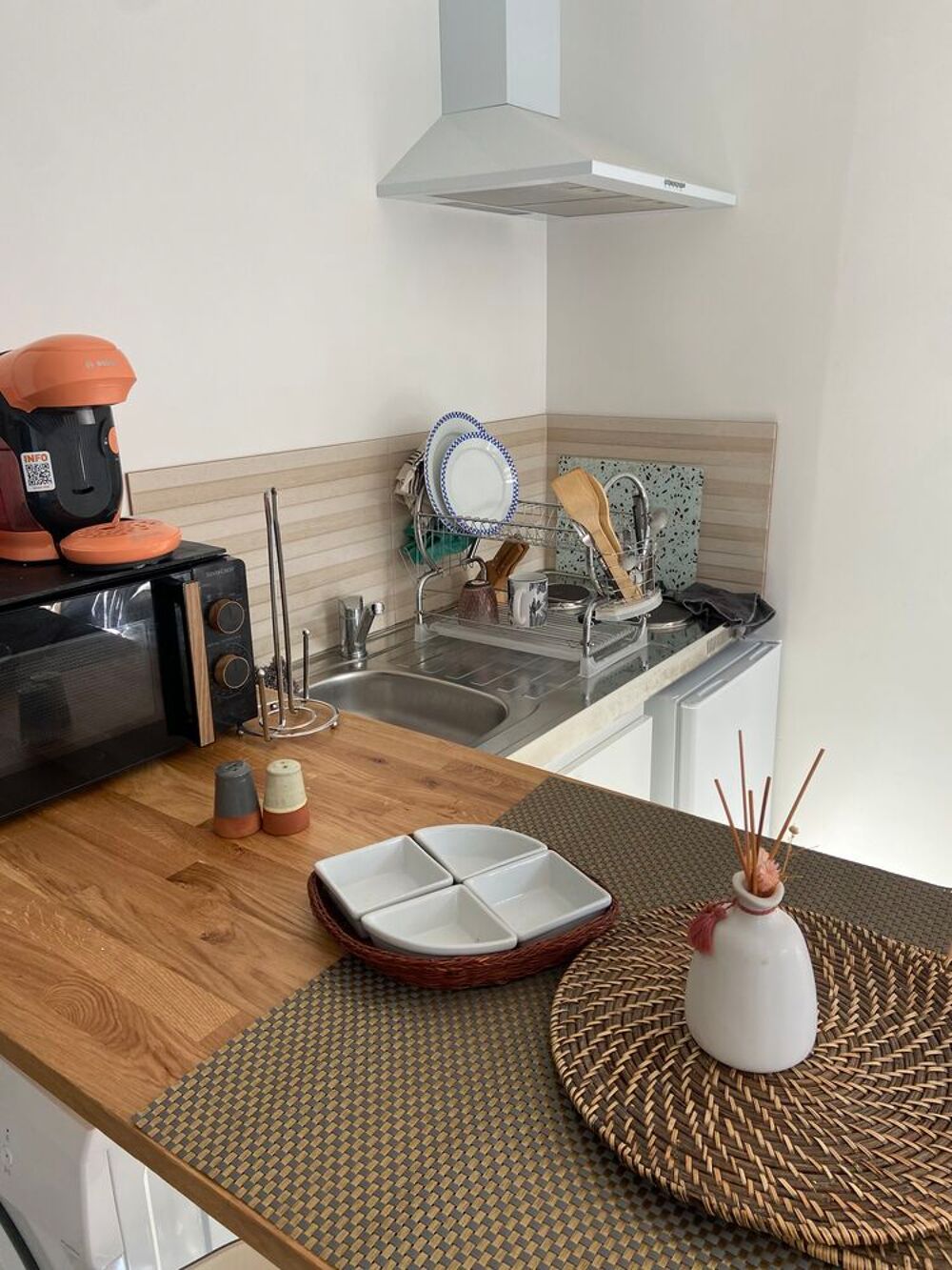 Location Chambre Grand studio RÉNOVÉ entièrement équipé avec COUR PRIVATIVE, Valenciennes