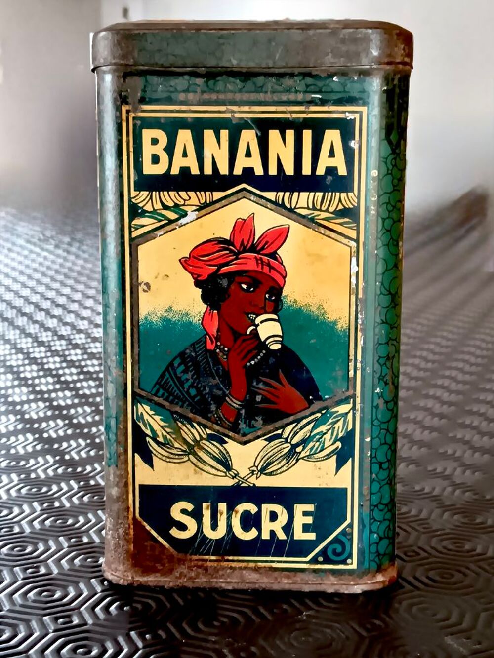BOITE BANANIA 