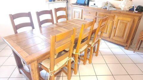 Belle table de salle   manger 500 Lognes (77)