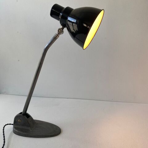 ANCIENNE LAMPE DE BUREAU  BAUHAUS     JACOBUS    330 Lille (59)