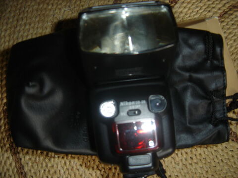 FLASH ELECTONIQUE NIKON 50 Thomery (77)