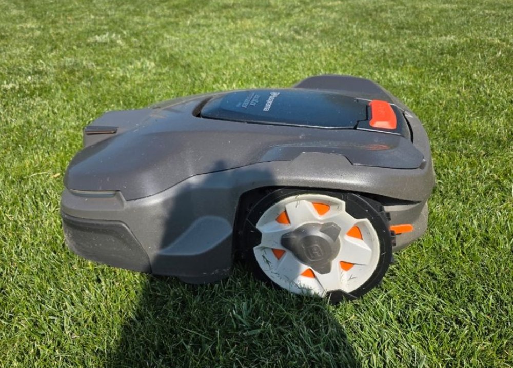 Robot tondeuse Husqvarna Jardin