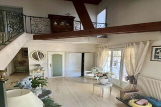  Maison � vendre 9 pi�ces 331 m�