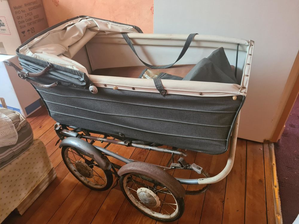 poussette ancienne 1950 Décoration