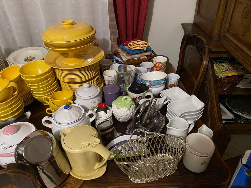 Objets divers (cf description ci-dessous) Décoration
