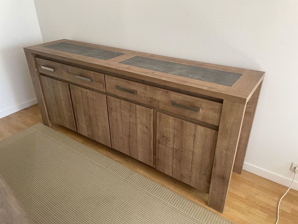 Buffet de salle &agrave; manger Décoration