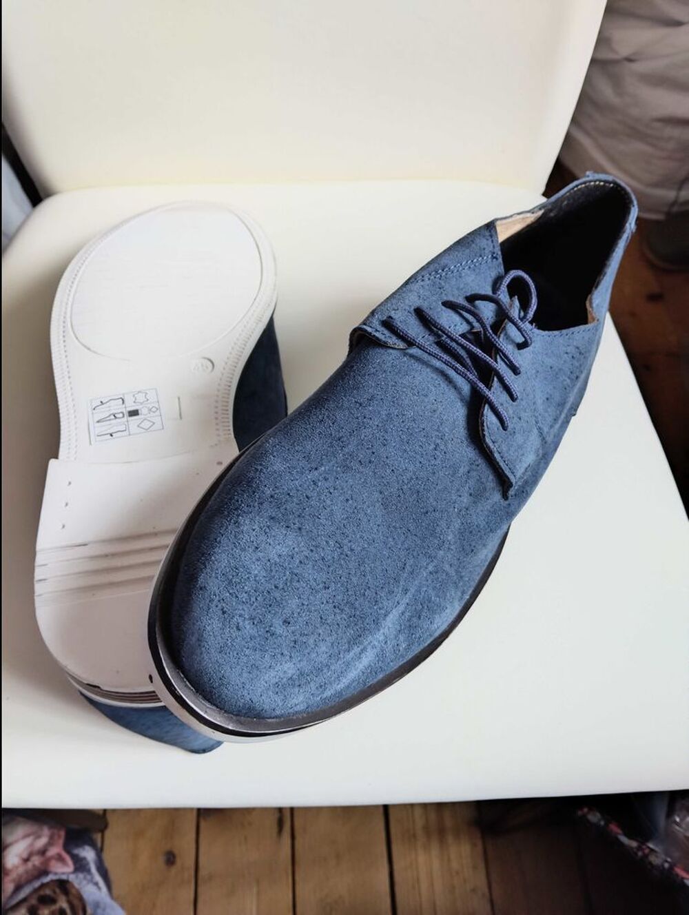 chaussures Idrese. Taille 45. Neuves Chaussures