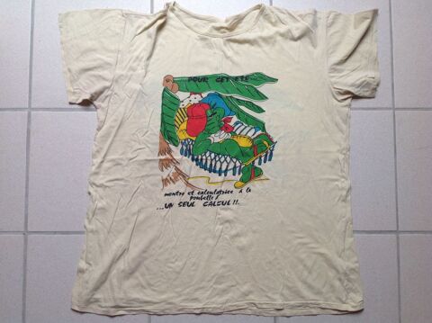 TEE SHIRT JAUNE MOTIF CROCODILE RECTO/VERSO Envoi Possible
5 Trégunc (29)