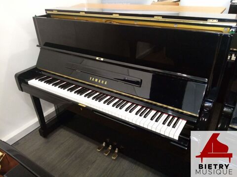 Nos piano droit Yamaha U1 noir laqu� 3900 Lyon 5 (69)