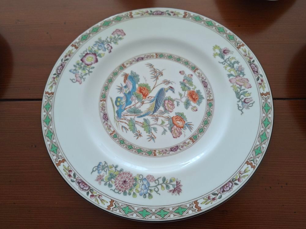 BEAU SERVICE DE TABLE WEDGWOOD 