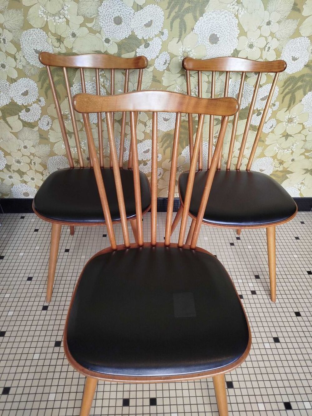 Lot de 3 chaises Baumann (TBE) Meubles