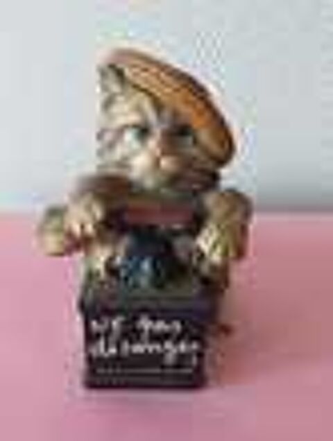 Statuette chat NIGRI, (ITALIE) &quot;ne pas d&eacute;ranger&quot; peinture au pinceau 