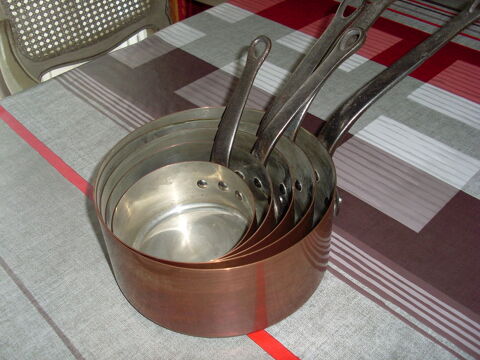 série de 5 casseroles en cuivre 150 Tillières-sur-Avre (27)