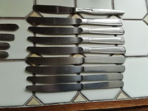 13 couteaux ann�e 70 3 Noyelles-l�s-Vermelles (62)