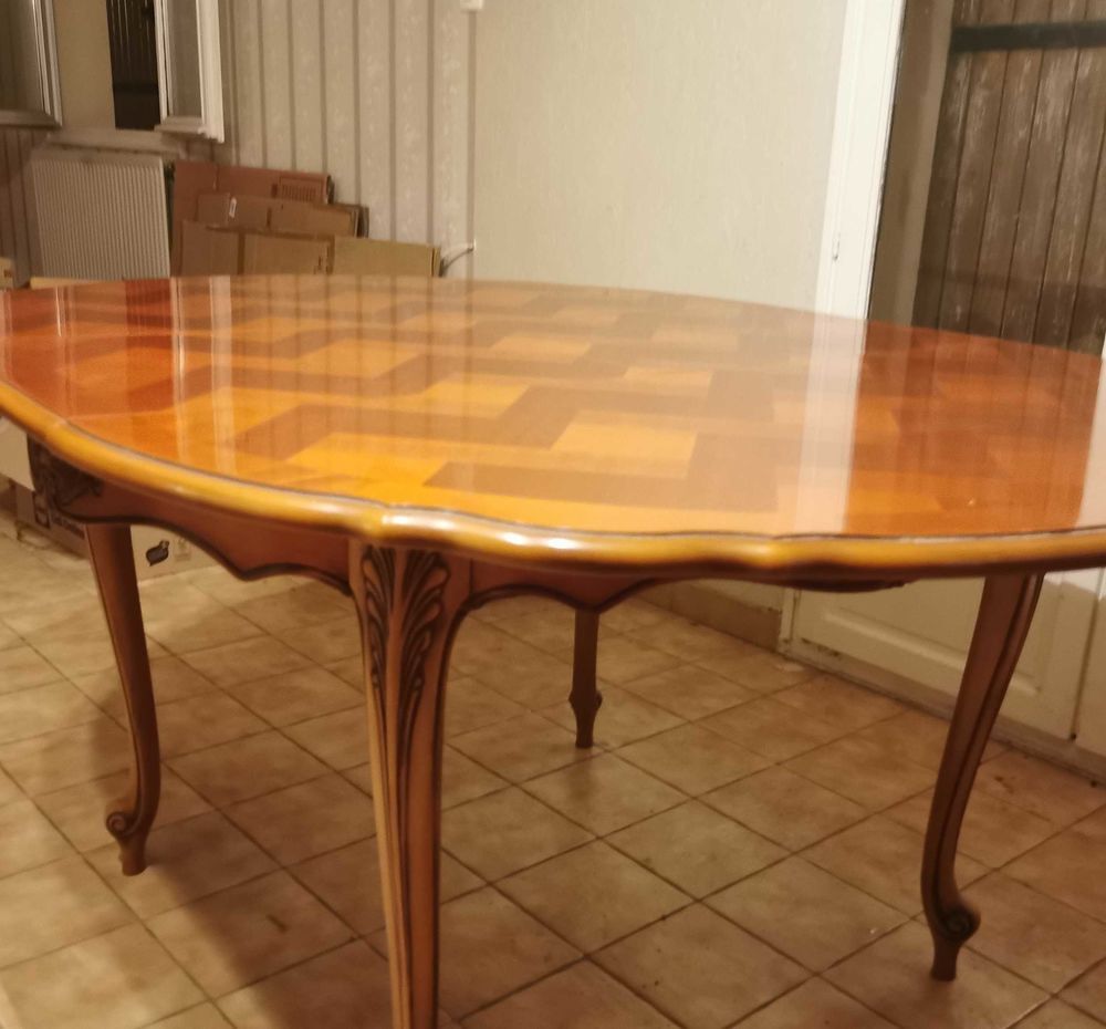 Table de salle &agrave; manger type Louis 15 Meubles