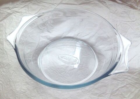 Bol/cocotte  avec poign�es en verre  - marque Arcuisine 7 Villeurbanne (69)