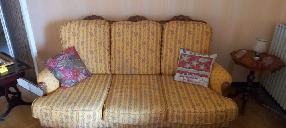 canap&eacute; et fauteuil Meubles