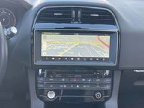F-PACE F-Pace 2.0 D - 180 ch AWD BVA8 Prestige 2020 occasion 33700 M&eacute;rignac