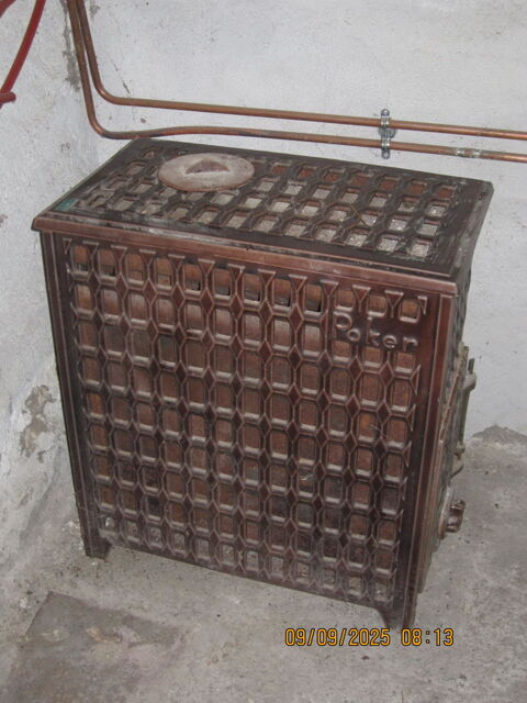 Po�le en fonte Albi (81)