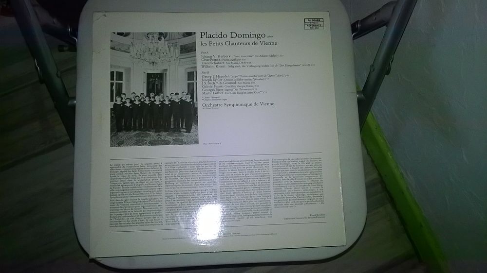 Vinyle Placido Domingo
CHANTE NOEL
1981
Excellent etat
H CD et vinyles