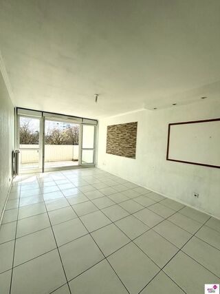  Appartement � vendre 3 pi�ces 75 m�