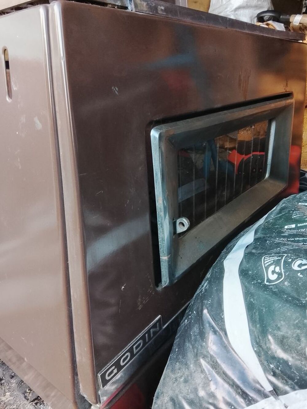 Po&ecirc;le Godin bois charbons b&ucirc;ches de 50cm Electroménager