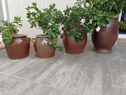 pots en grès. 50 Roquefort-des-Corbières (11)